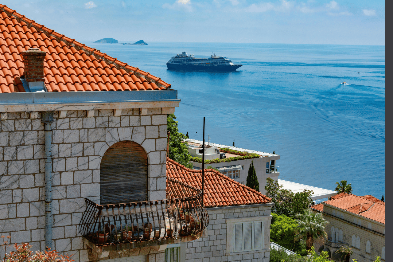 Boğaz manzaralı evlerde perde seçimi